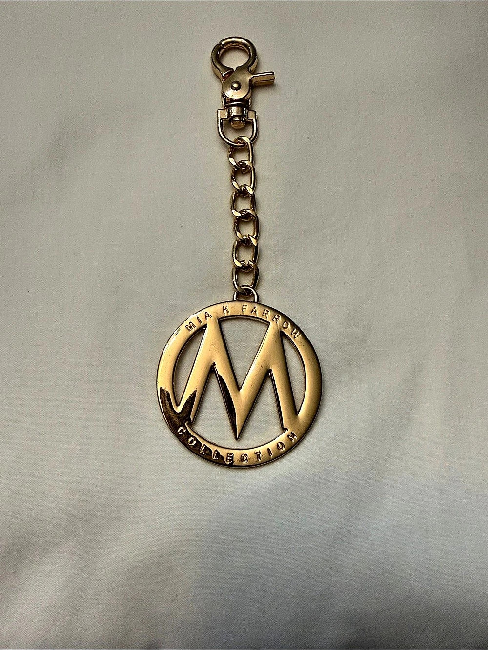 Mia K Farrow Collection keychain Gold-Tone Logo Keychain